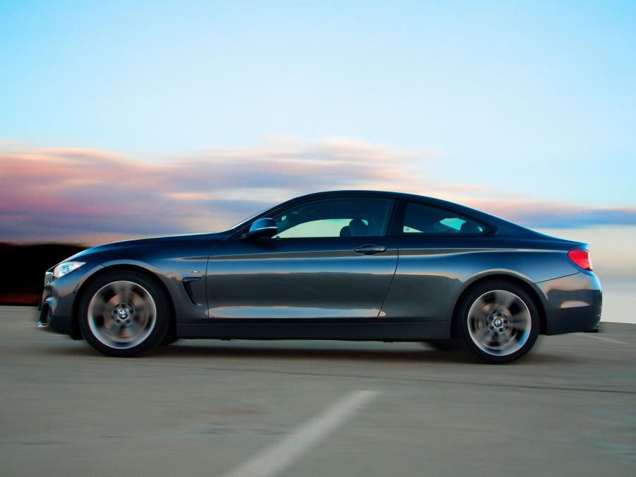  BMW 428i Coupe Sport Line 2013 года  (ZA) (фото 7 из 17)